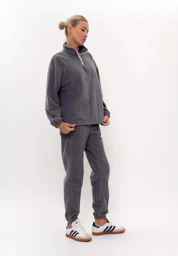 Костюм спортивный Nila