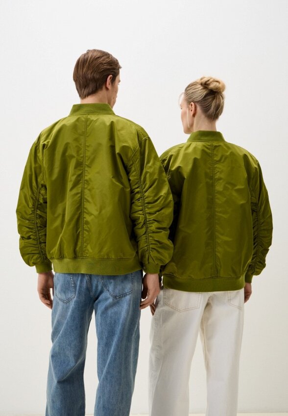 Куртка утепленная VOSQ