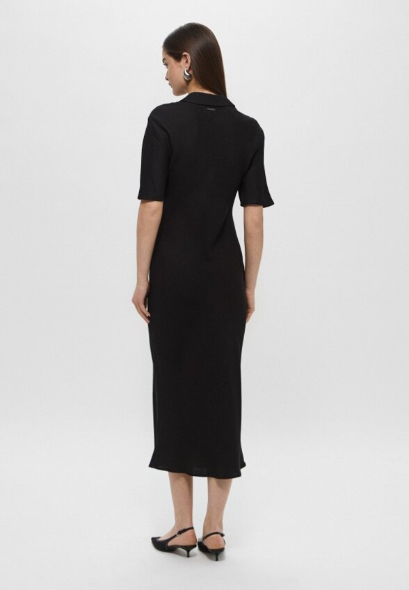 Платье Calvin Klein