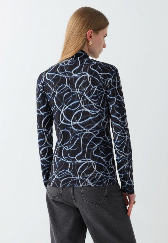 Водолазка Harmonia Sensuum