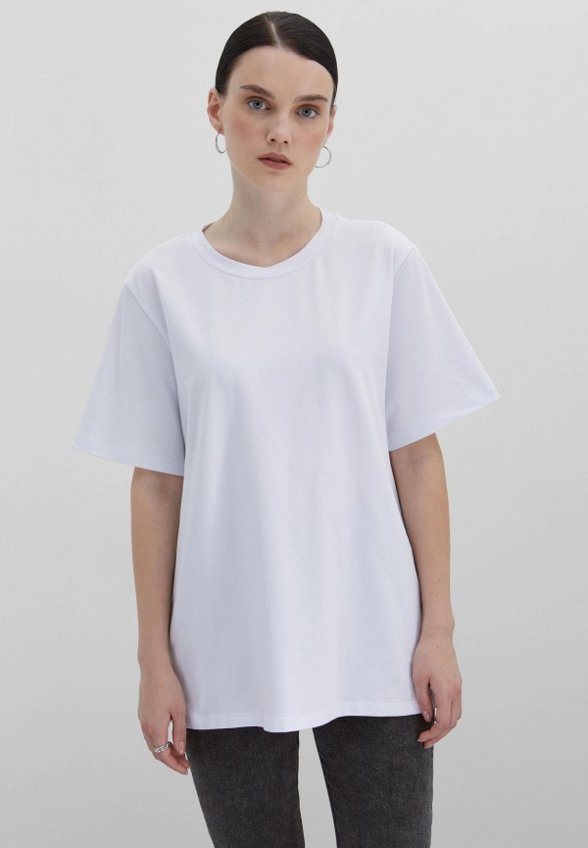 Футболка I Am Studio