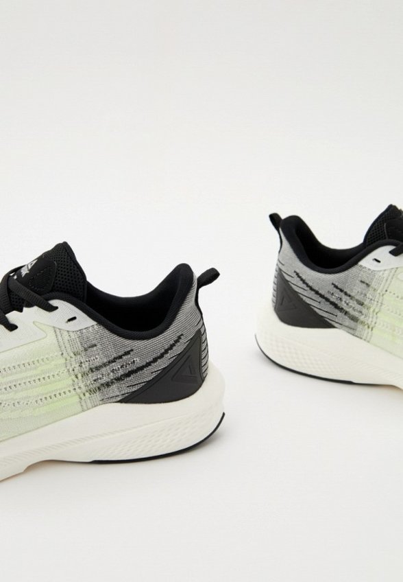 Кроссовки Peak