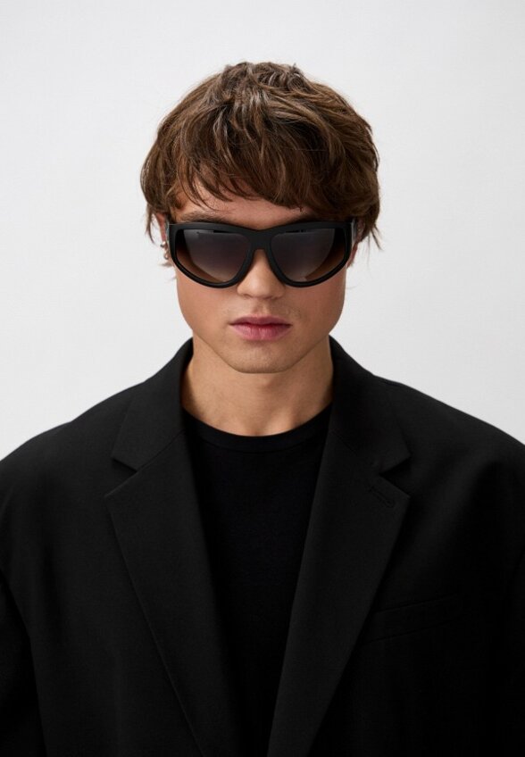 Очки солнцезащитные Moschino