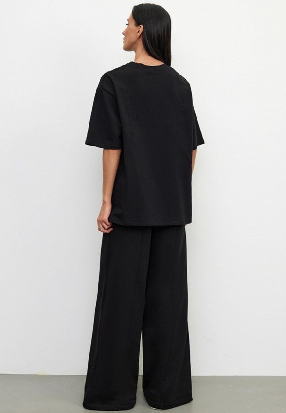 Футболка Charmstore