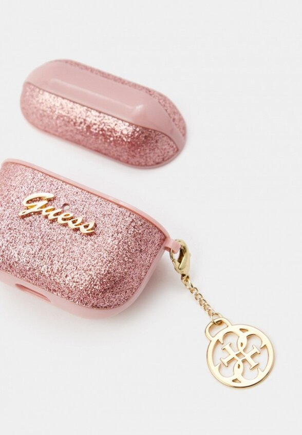 Чехол для наушников Guess