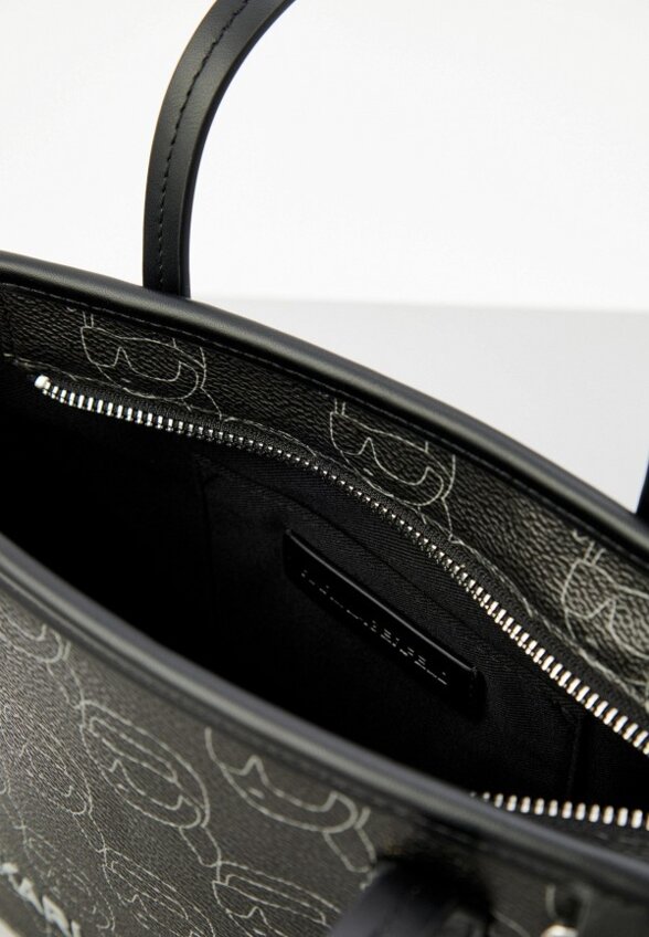 Сумка и брелок Karl Lagerfeld