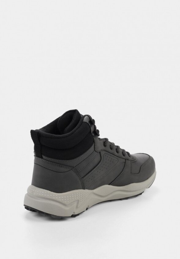 Кроссовки Briggs