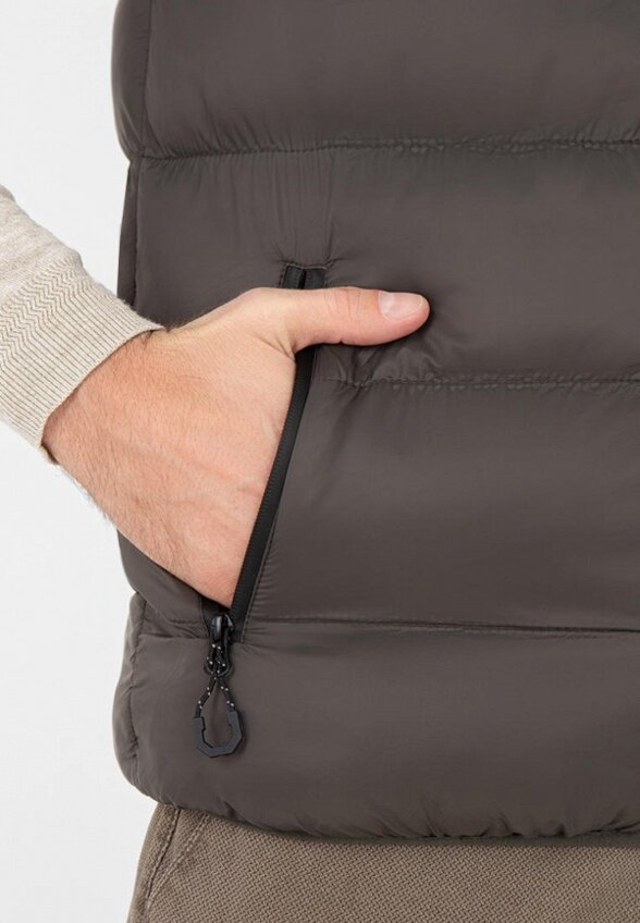 Жилет утепленный Thomas Berger