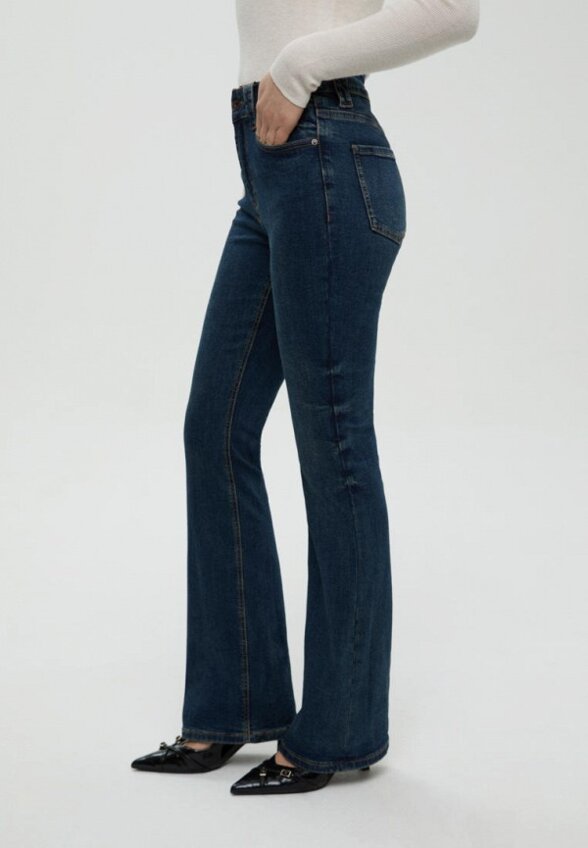 Джинсы Finn Flare