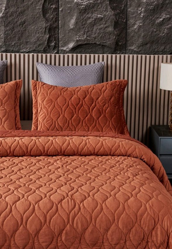 Комплект с покрывалом Sofi De Marko