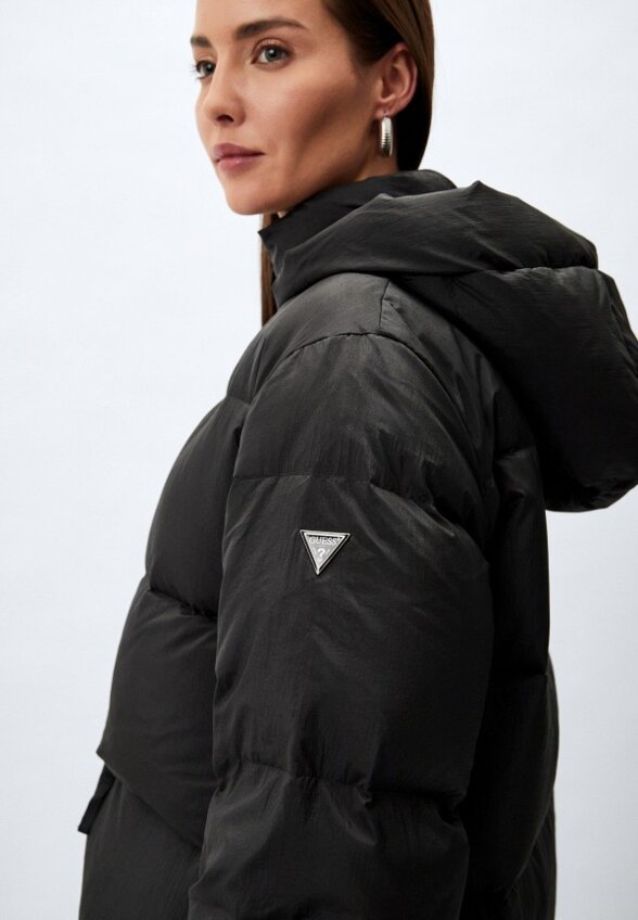 Пуховик Guess