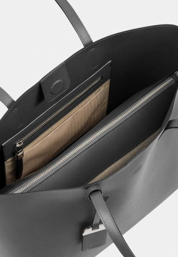 Сумка и брелок Lucca