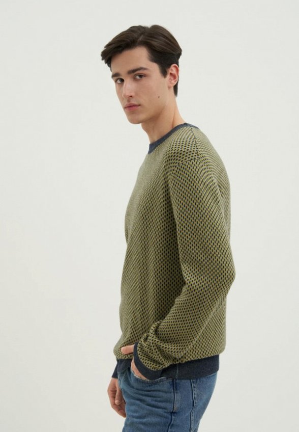 Джемпер Finn Flare