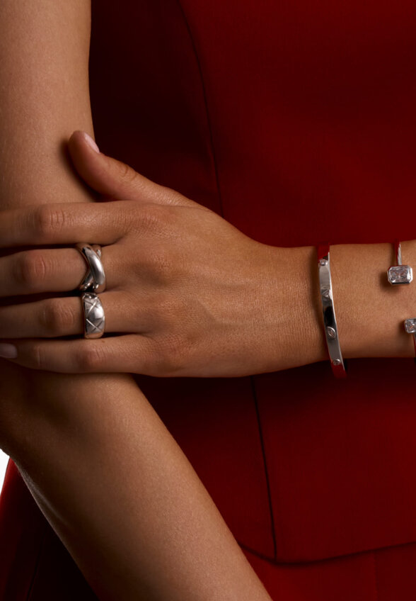 Кольцо кросс из серебра MIE