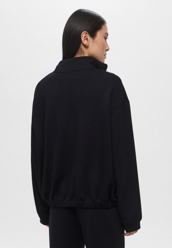 Олимпийка Befree