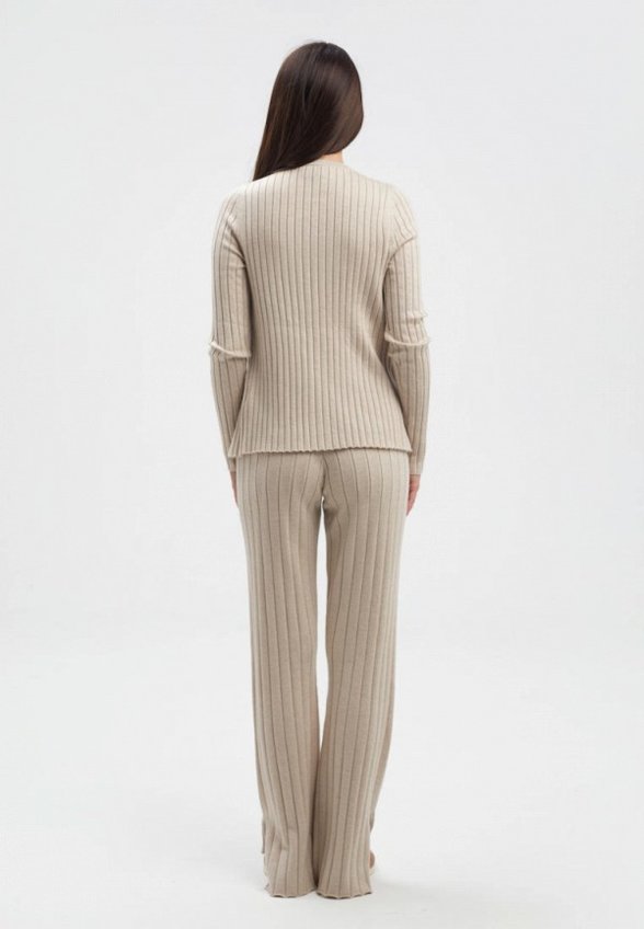 Костюм Manera Odevatca