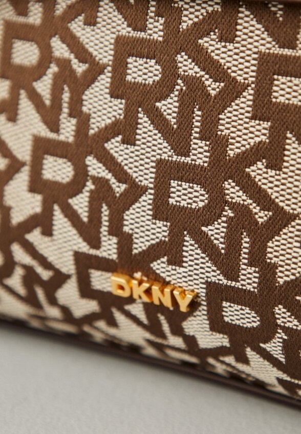 Сумка DKNY