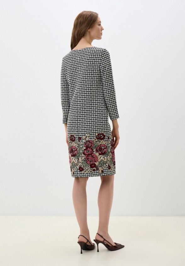 Платье MadaM T