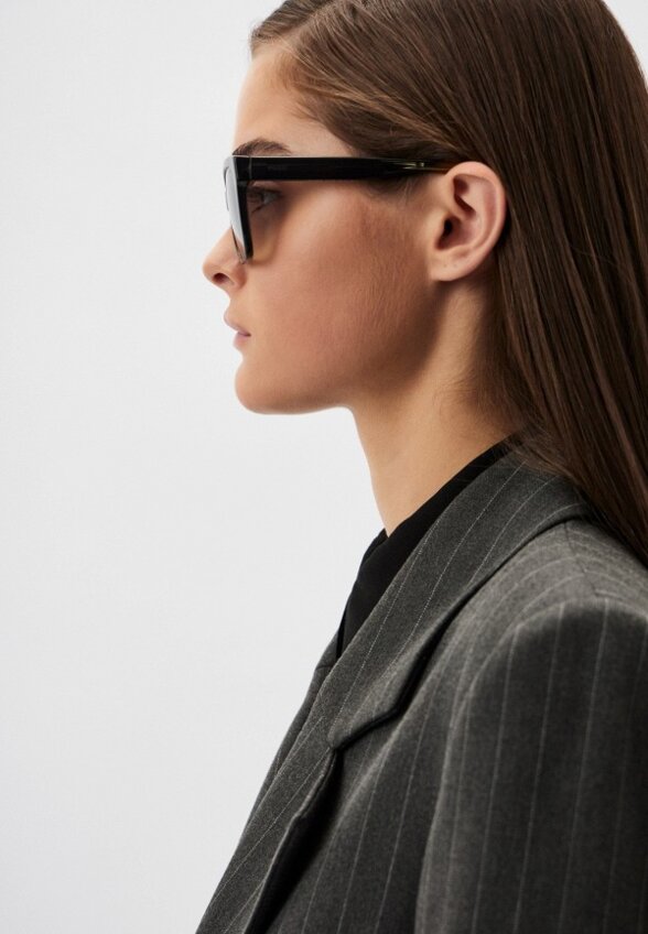 Очки солнцезащитные Hugo