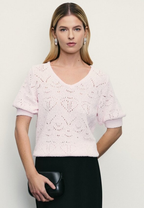 Пуловер Zarina