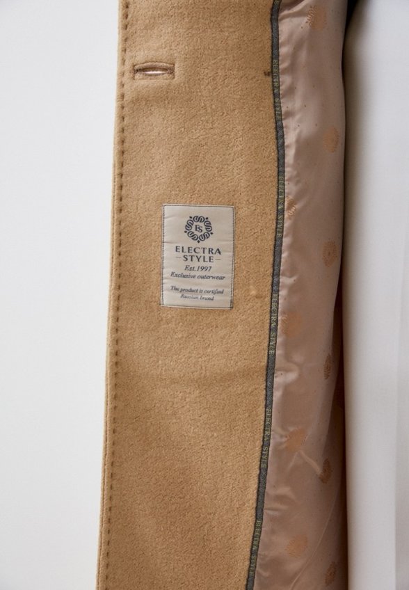 Пальто двубортное Electrastyle