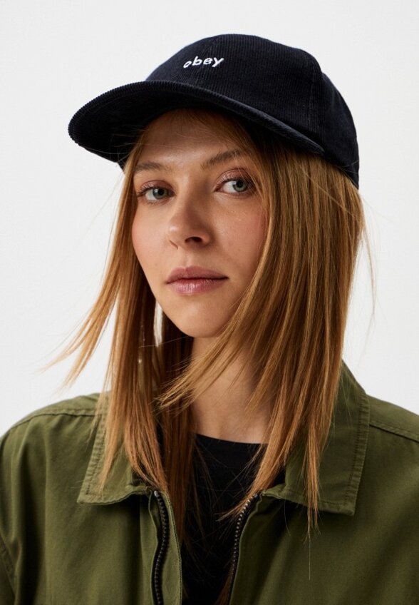 Бейсболка Obey