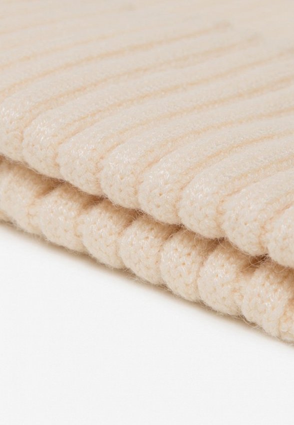 Шапка Marmalato