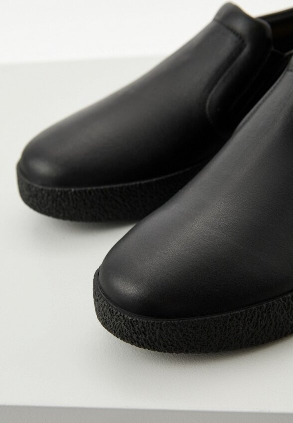 Слипоны Vic Matie