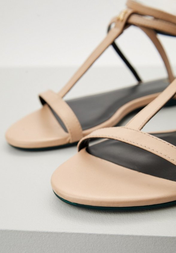 Сандалии Patrizia Pepe