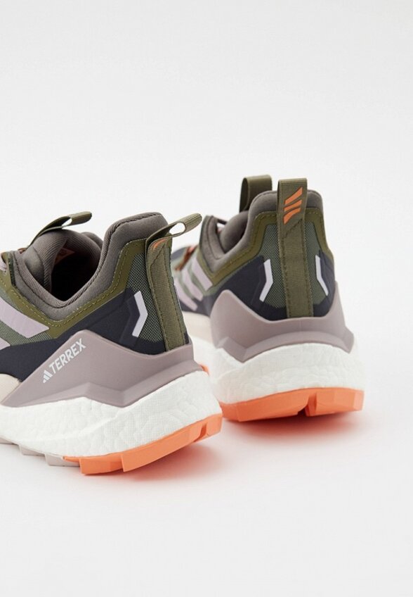 Кроссовки adidas