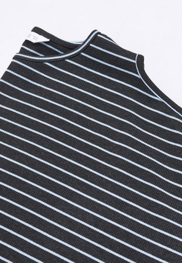 Лонгслив Mango Teen