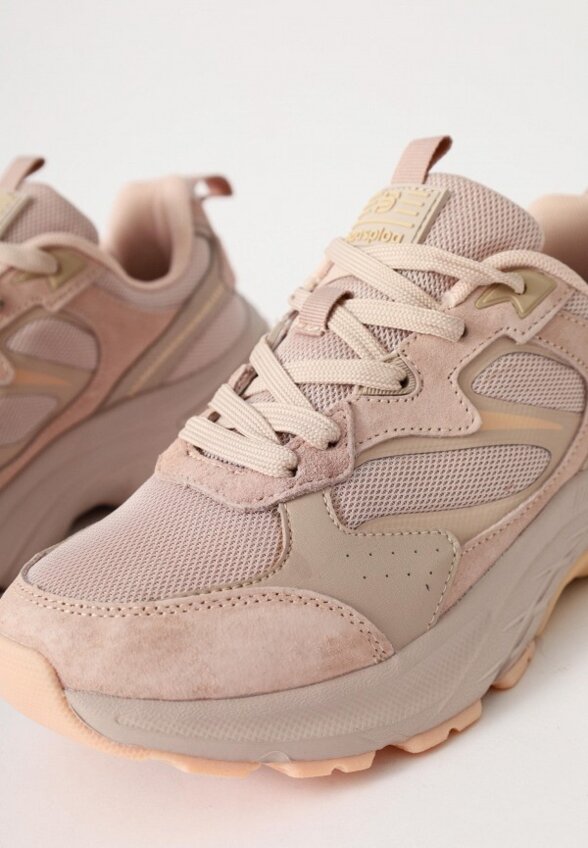 Кроссовки Baasploa