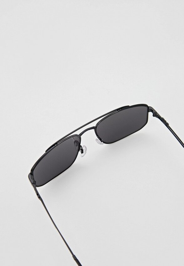 Очки солнцезащитные Emporio Armani