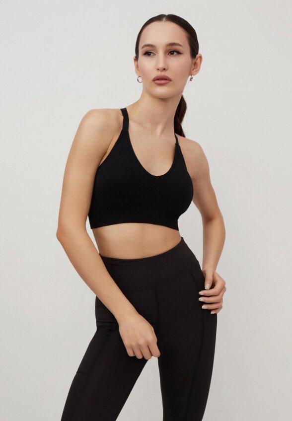 Топ спортивный Modis