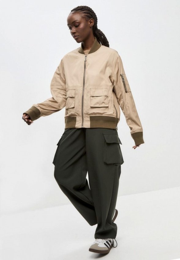 Бомбер Noele Boutique