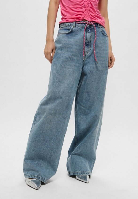 Джинсы MO5CH1NO Jeans