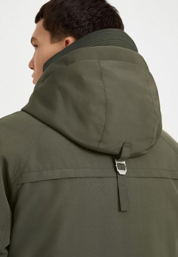 Пуховик Finn Flare