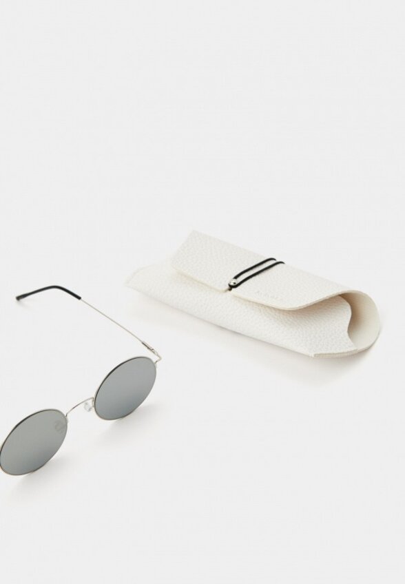 Очки солнцезащитные Ruxara