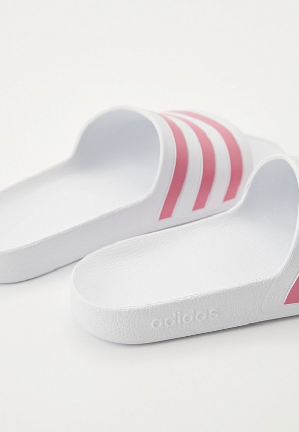 Сланцы adidas