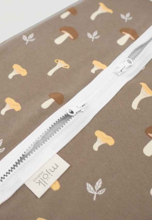 Конверт Mjolk