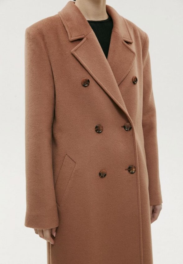 Пальто двубортное Eterlique