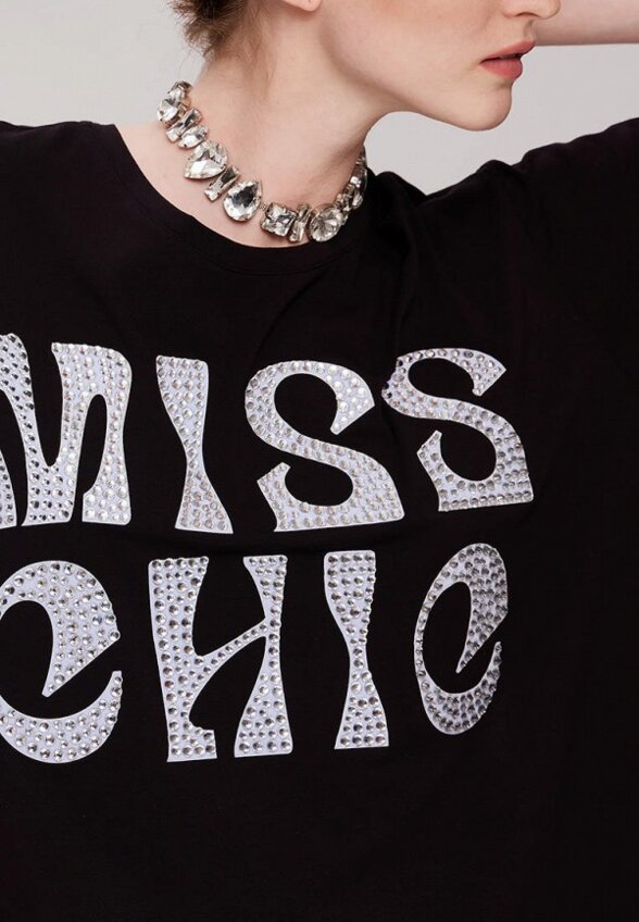 Футболка Miss Chic