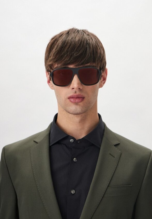 Очки солнцезащитные Hugo