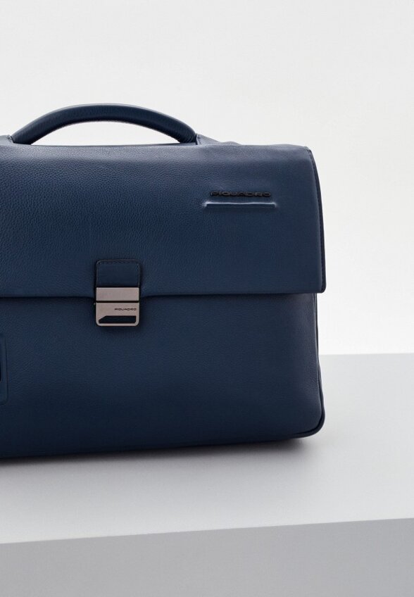 Портфель Piquadro