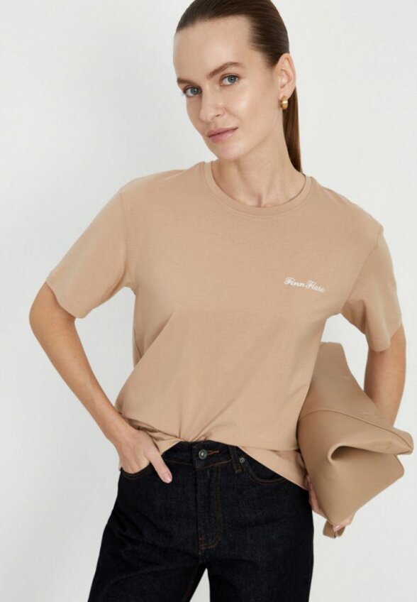 Футболка Finn Flare