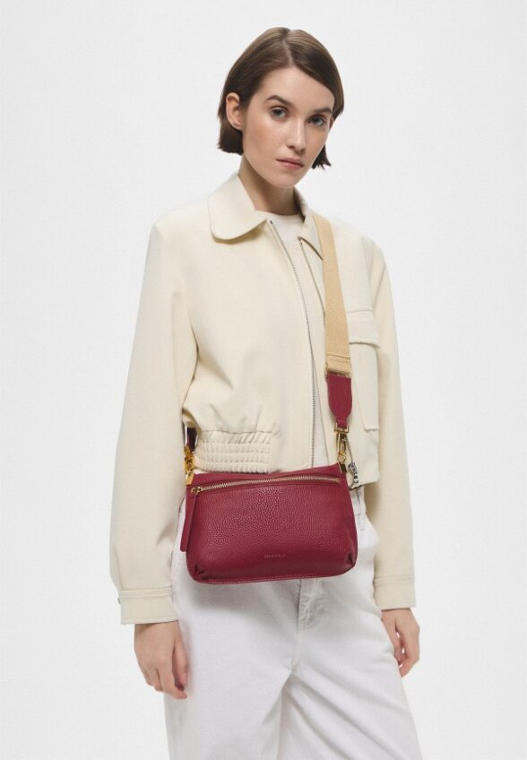 Сумка Coccinelle