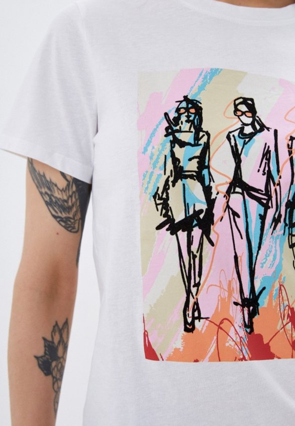 Футболка Colin's