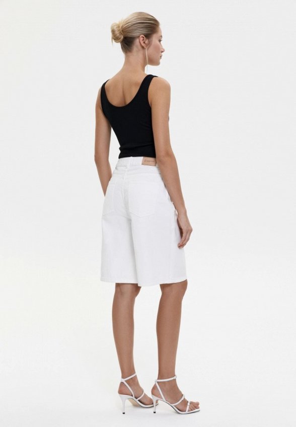 Шорты джинсовые Charmstore