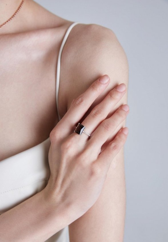 Кольцо Secrets