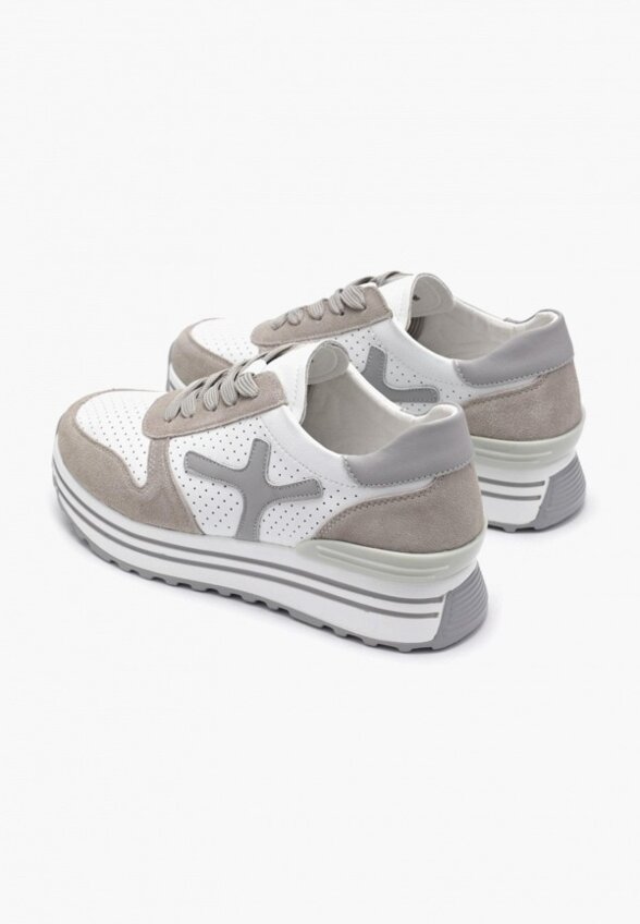 Кроссовки Donna Daniella